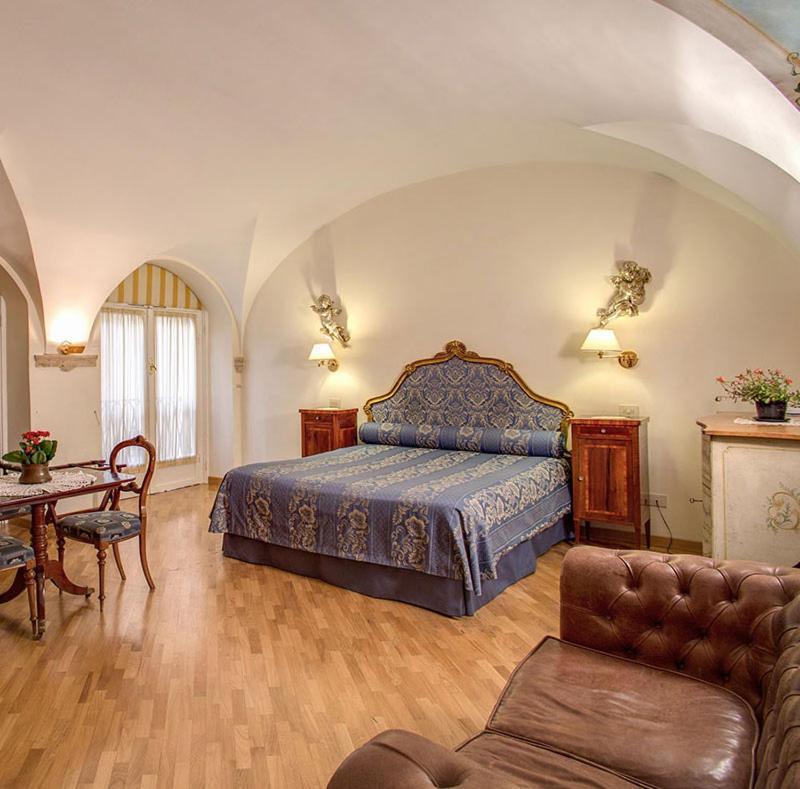 Navona Garden Suites Рим Екстериор снимка